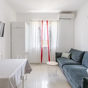 Appartement Lu, Split